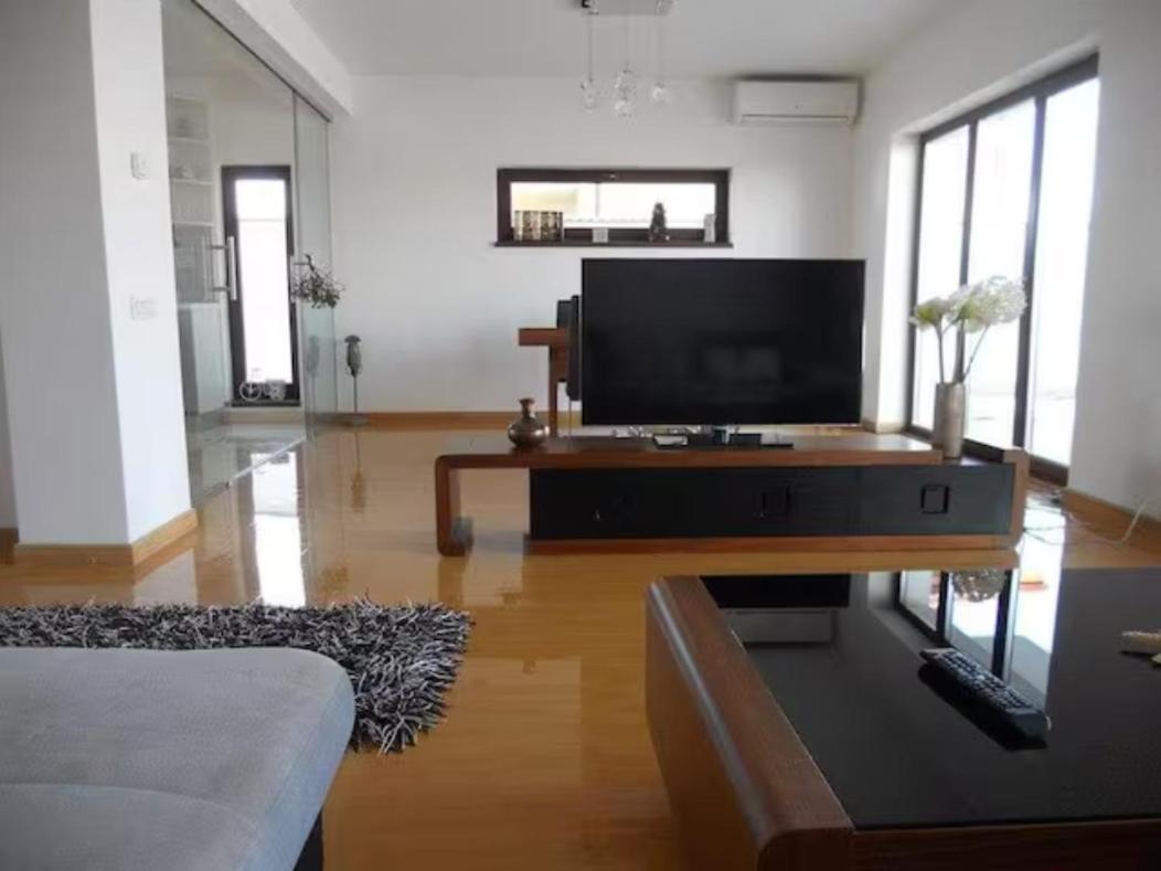 Vilă Casa 2 Bucureşti