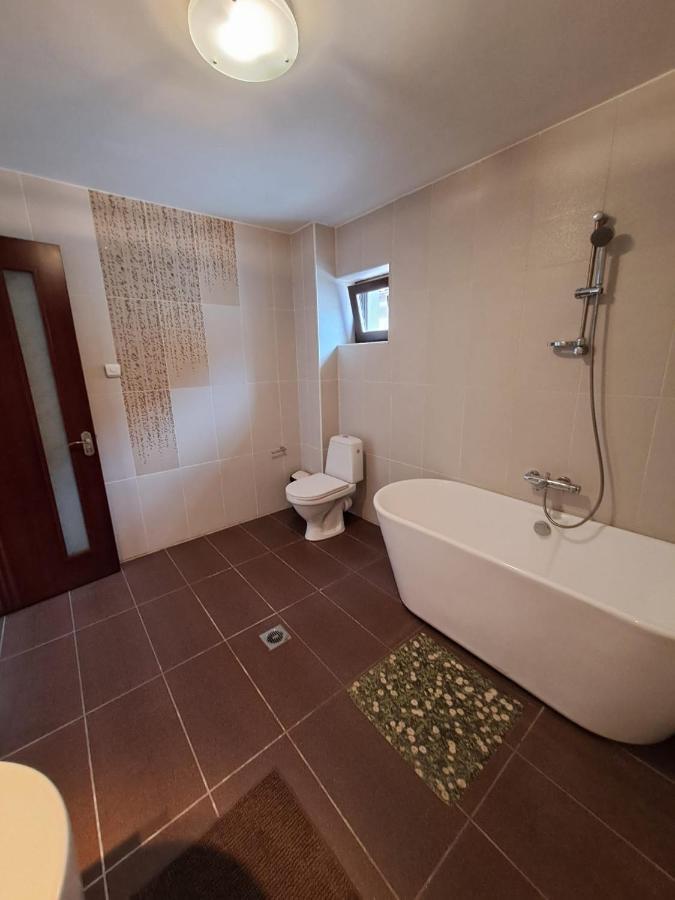 Casa 2 Bucureşti