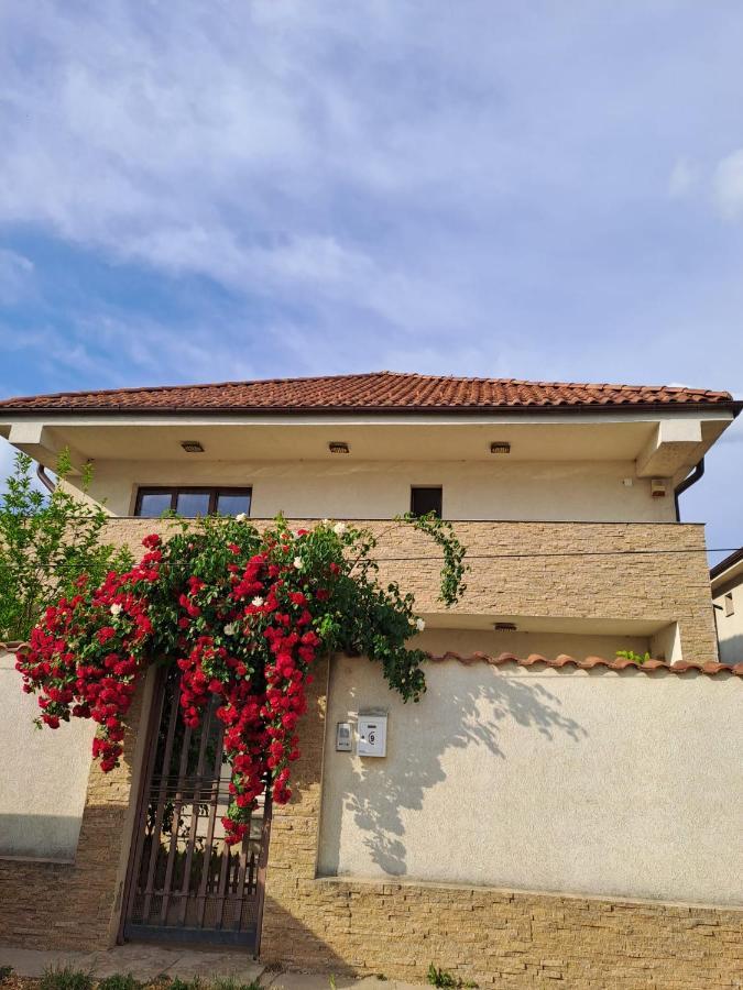 Vilă Casa 2